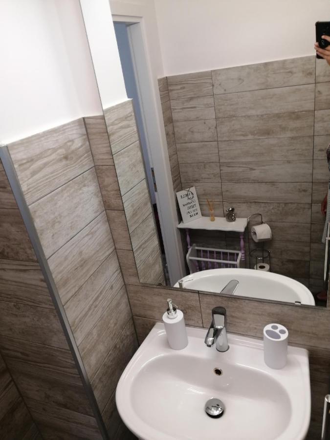 Apartmani Nevera Krk Town Luaran gambar